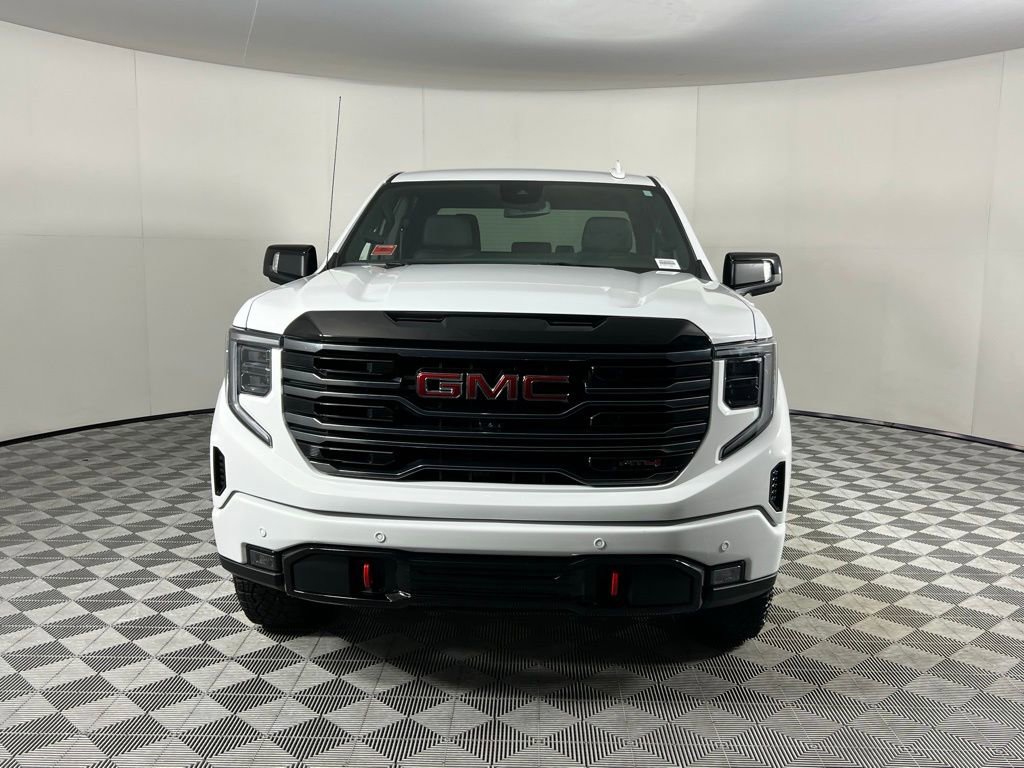 Used 2025 GMC Sierra 1500 AT4 image 11