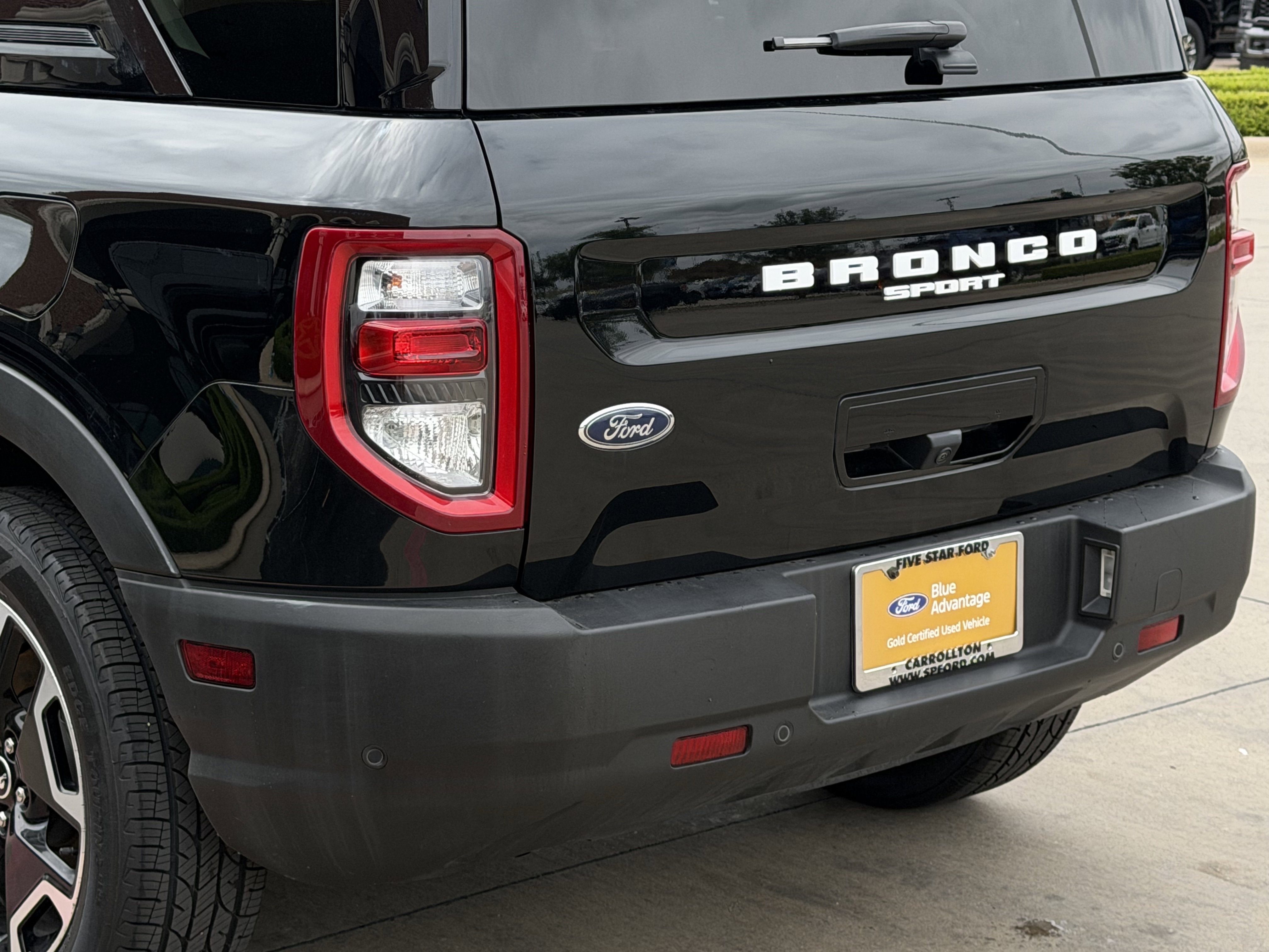 Certified 2023 Ford Bronco Sport Outer Banks AWD/4WD image 7
