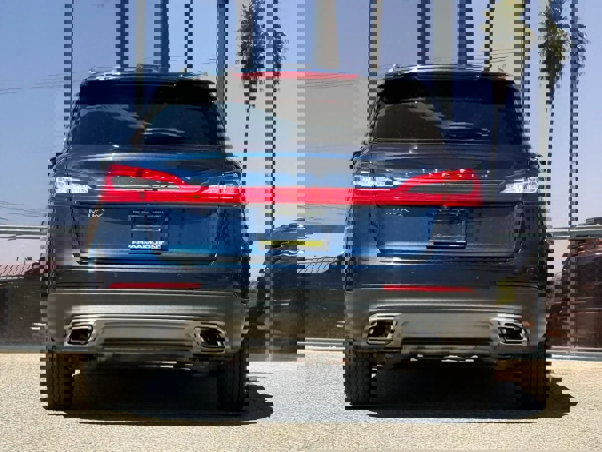 Used 2017 Lincoln MKX Reserve image 10