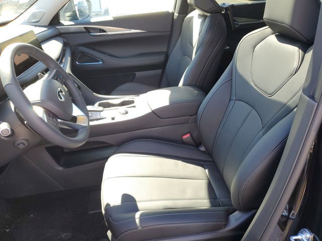 New 2026 INFINITI QX60 Luxe w/ Family Package image 18