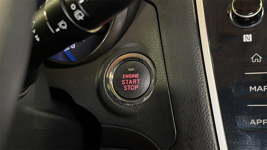 Used 2018 Subaru Outback 2.5i Limited image 35