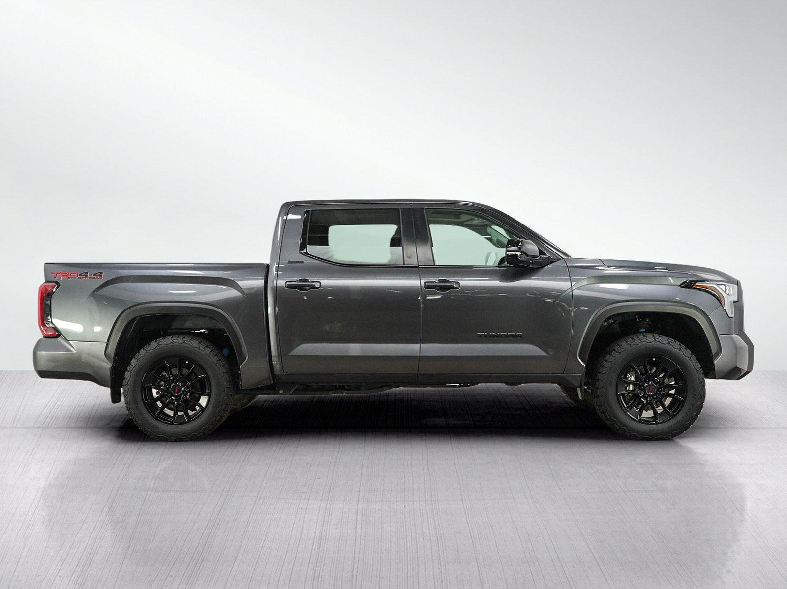 Used 2024 Toyota Tundra Limited w/ TRD Off-Road Package AWD/4WD image 6