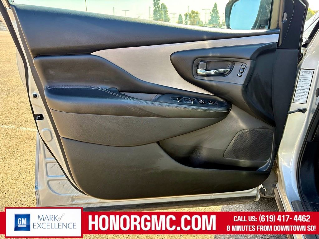 Used 2023 Nissan Murano SL image 12