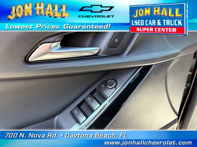 Used 2026 Chevrolet Equinox LT w/ Safety and Technology Package FWD image 23
