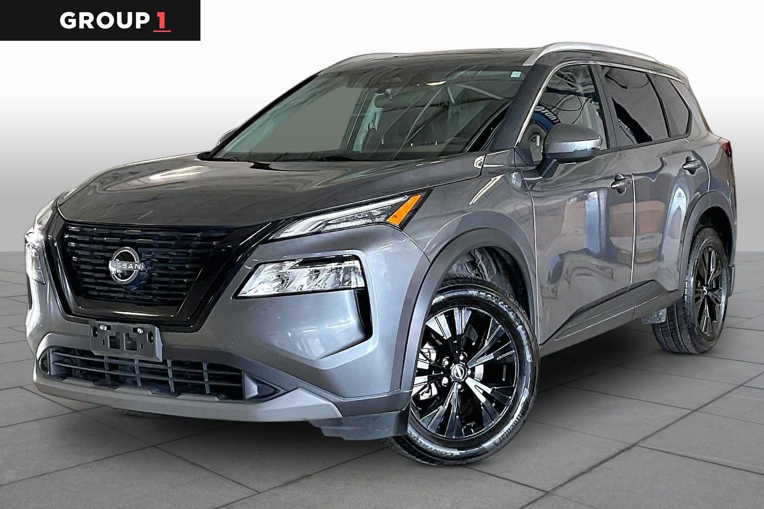 Used 2023 Nissan Rogue SV w/ SV Premium Package FWD image 1