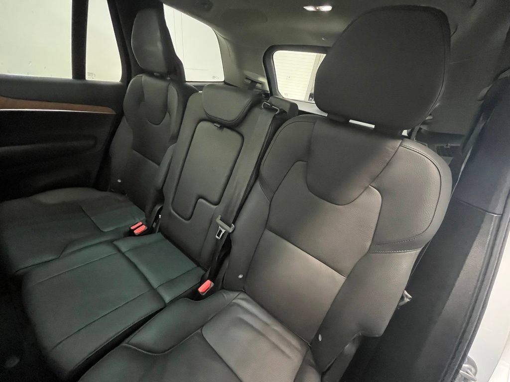 Used 2023 Volvo XC90 B6 Plus AWD/4WD image 14