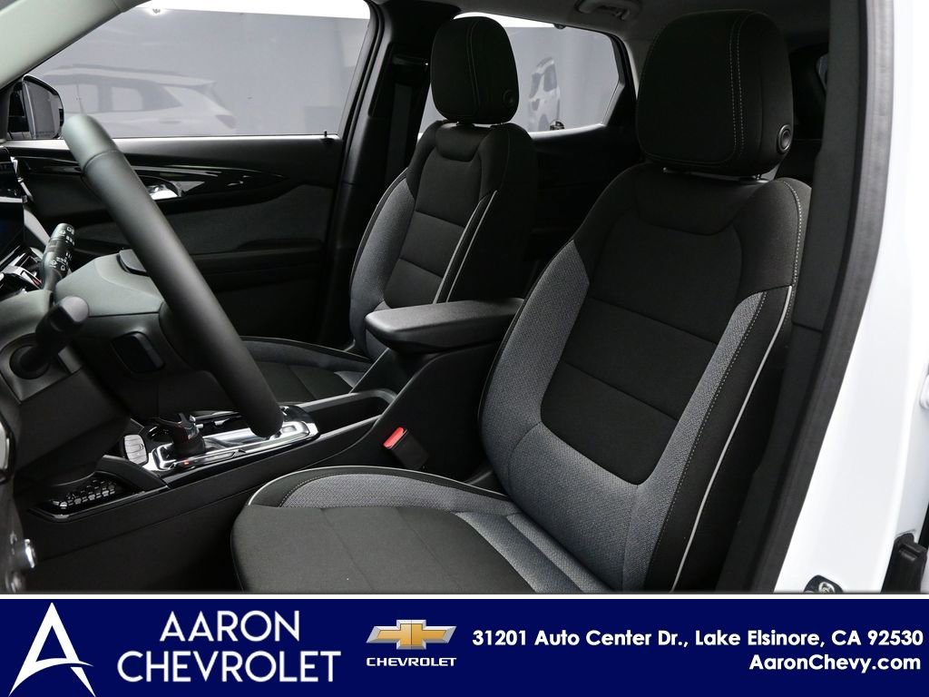 New 2026 Chevrolet TrailBlazer LT w/ Convenience Package FWD image 8