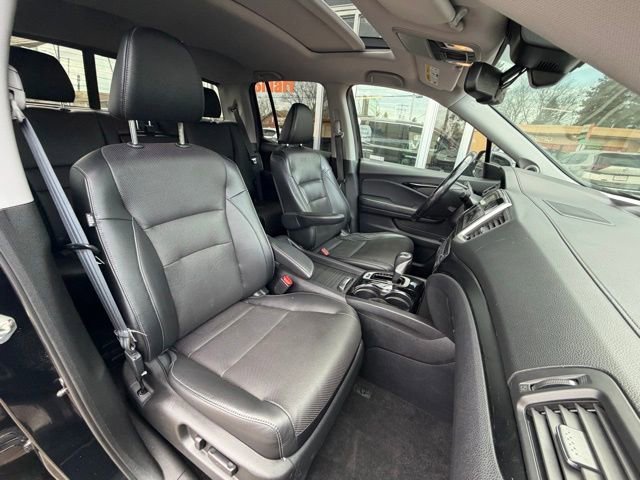 Used 2019 Honda Ridgeline RTL-E image 12
