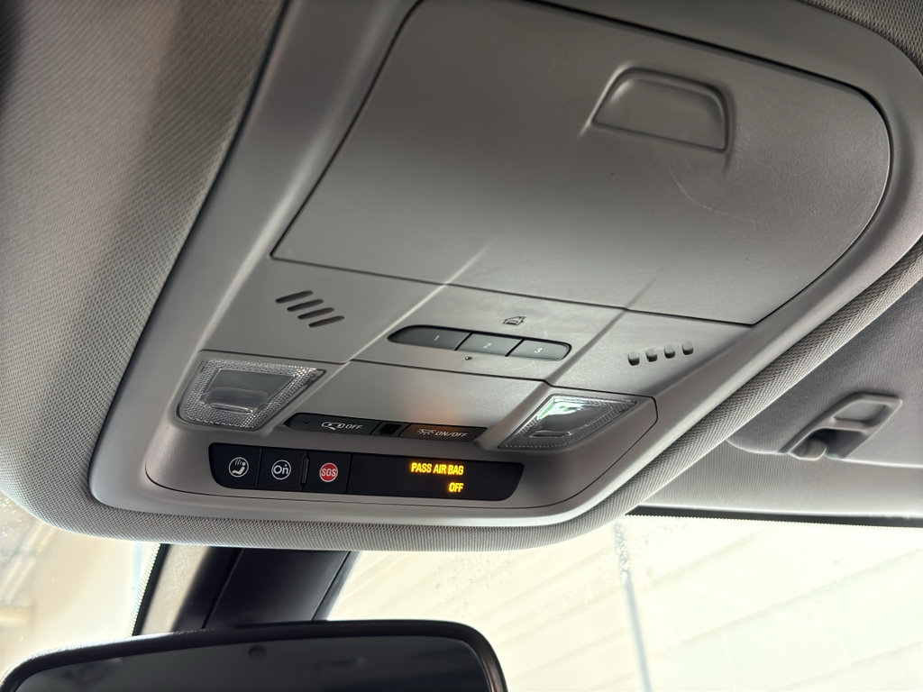 Used 2018 GMC Acadia SLT image 37