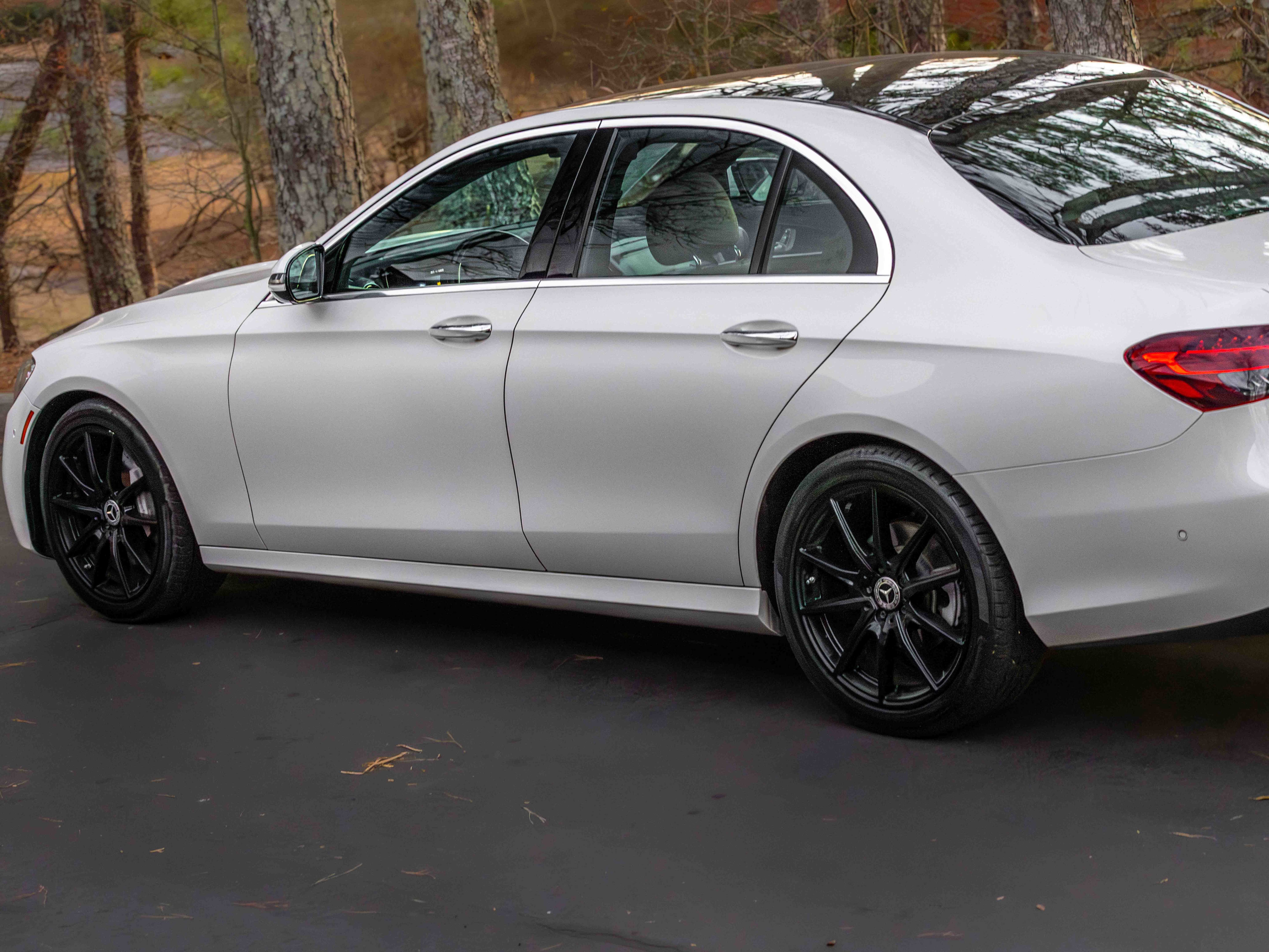 Used 2021 Mercedes-Benz E 350 Sedan w/ Premium Package image 59