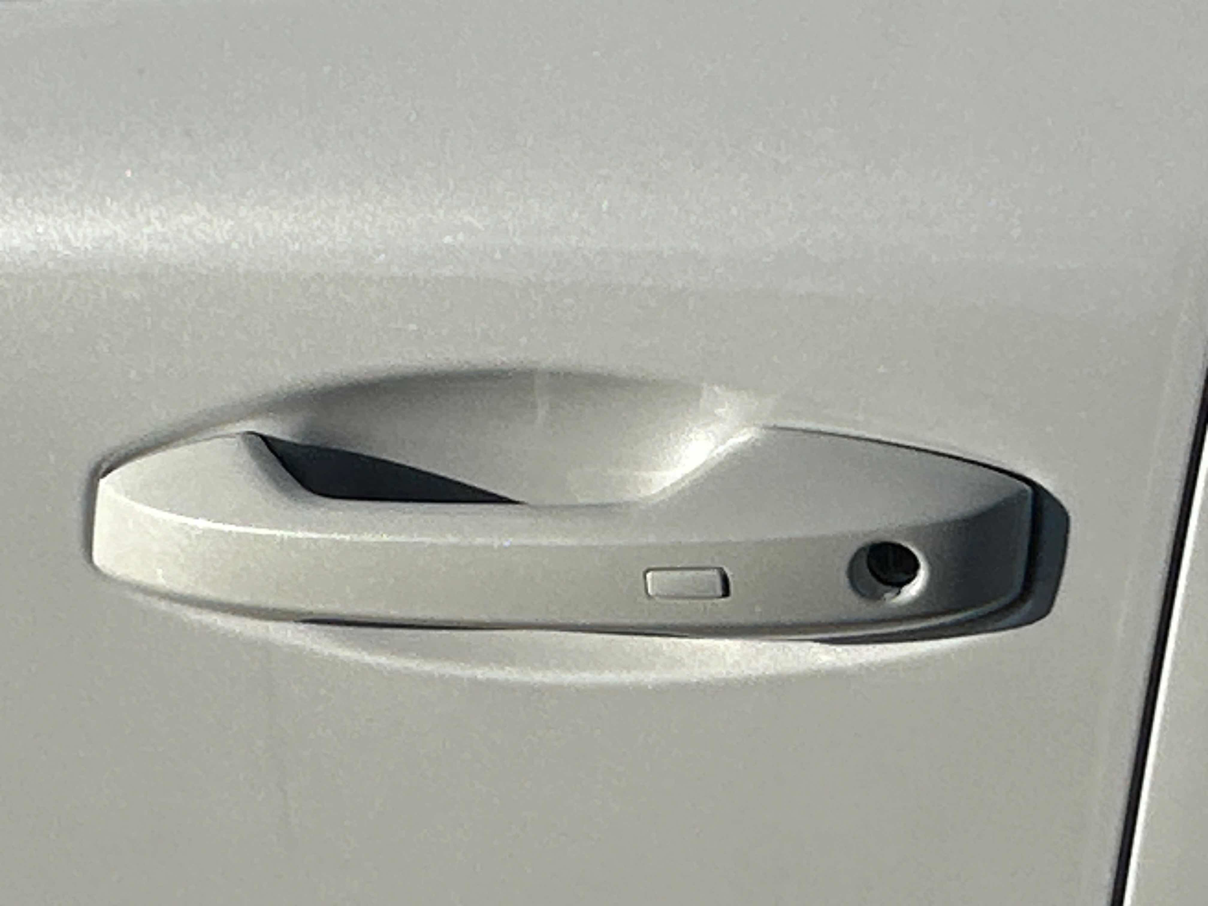 New 2026 Nissan Sentra SR w/ SR Premium Package FWD image 12