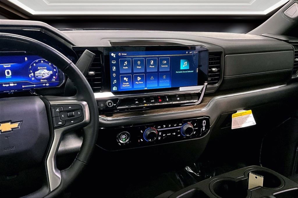 Used 2024 Chevrolet Silverado 1500 LT image 10