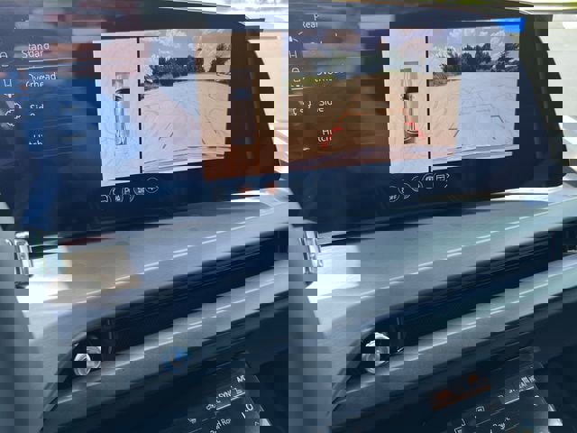 New 2026 Cadillac Vistiq Luxury image 17