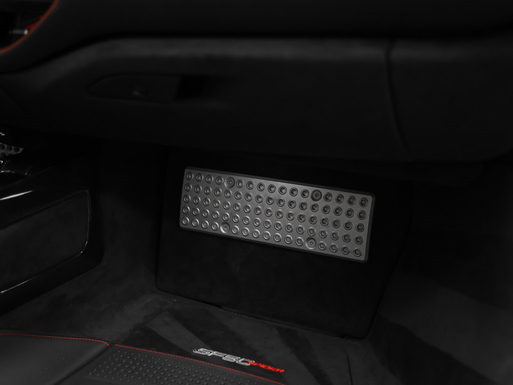 Certified 2023 Ferrari SF90 Spider image 25