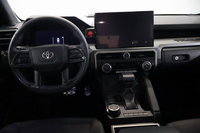 Used 2024 Toyota Tacoma TRD Sport image 11
