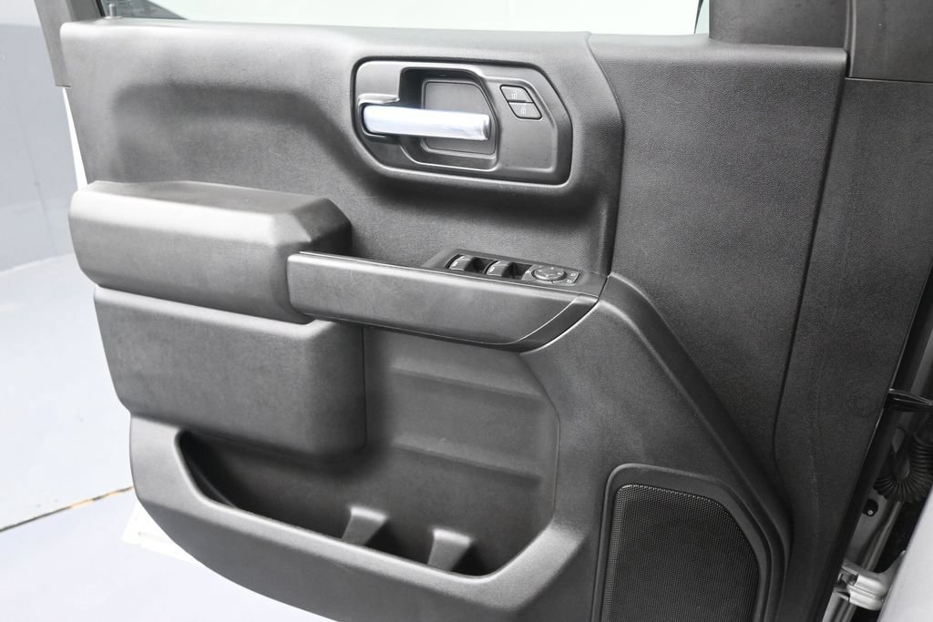 Used 2021 Chevrolet Silverado 1500 Custom RWD image 12