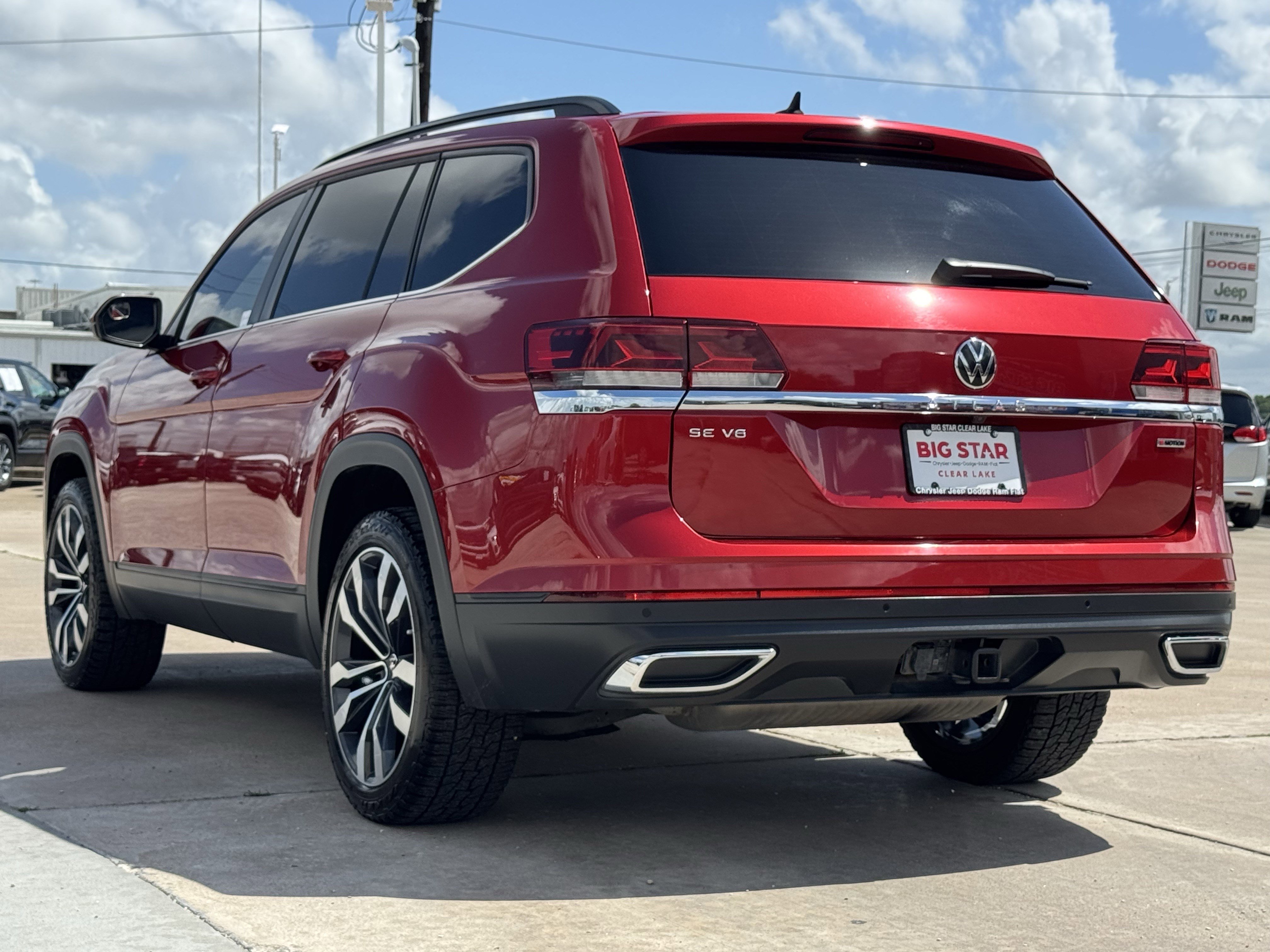Used 2022 Volkswagen Atlas SE w/ Panoramic Sunroof Package AWD/4WD image 8
