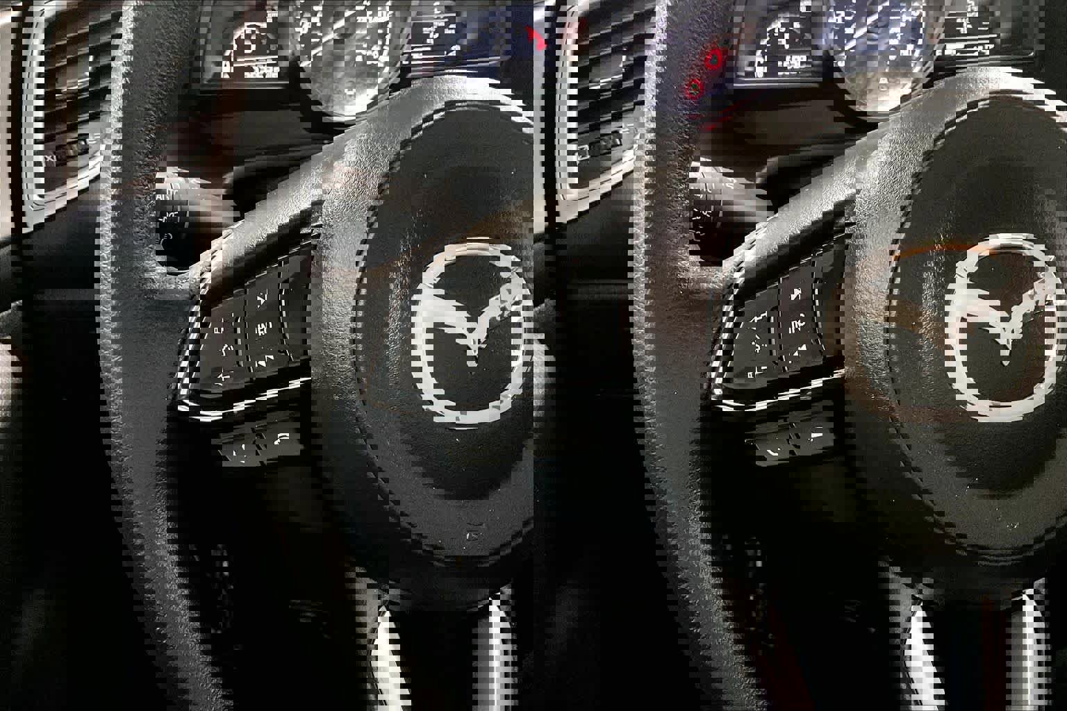 Used 2017 MAZDA MAZDA3 Sport w/ Preferred Equipment Package image 22