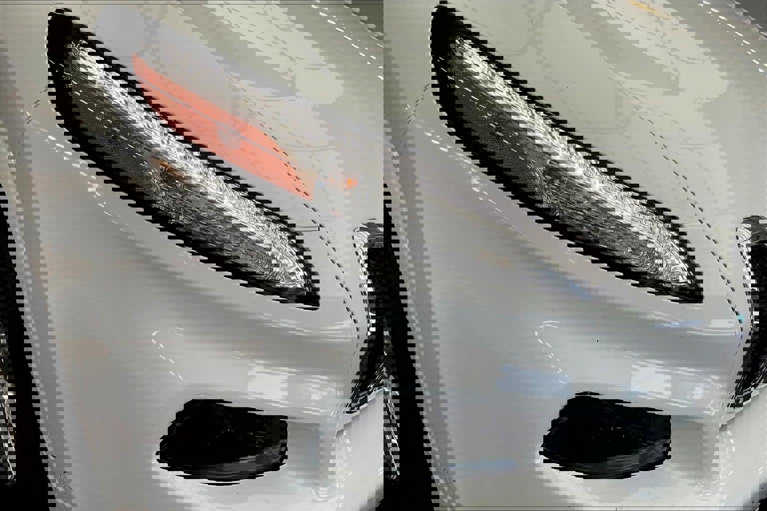 Used 2017 Jeep Cherokee Overland w/ Technology Group image 28