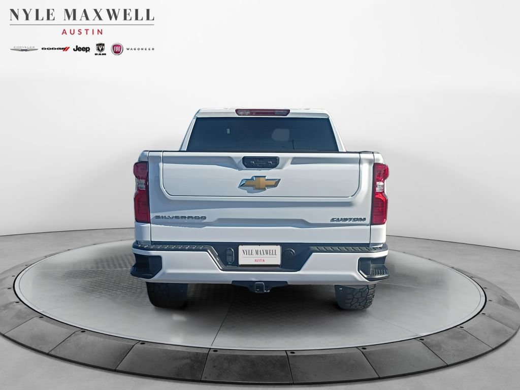 Used 2024 Chevrolet Silverado 1500 Custom image 15
