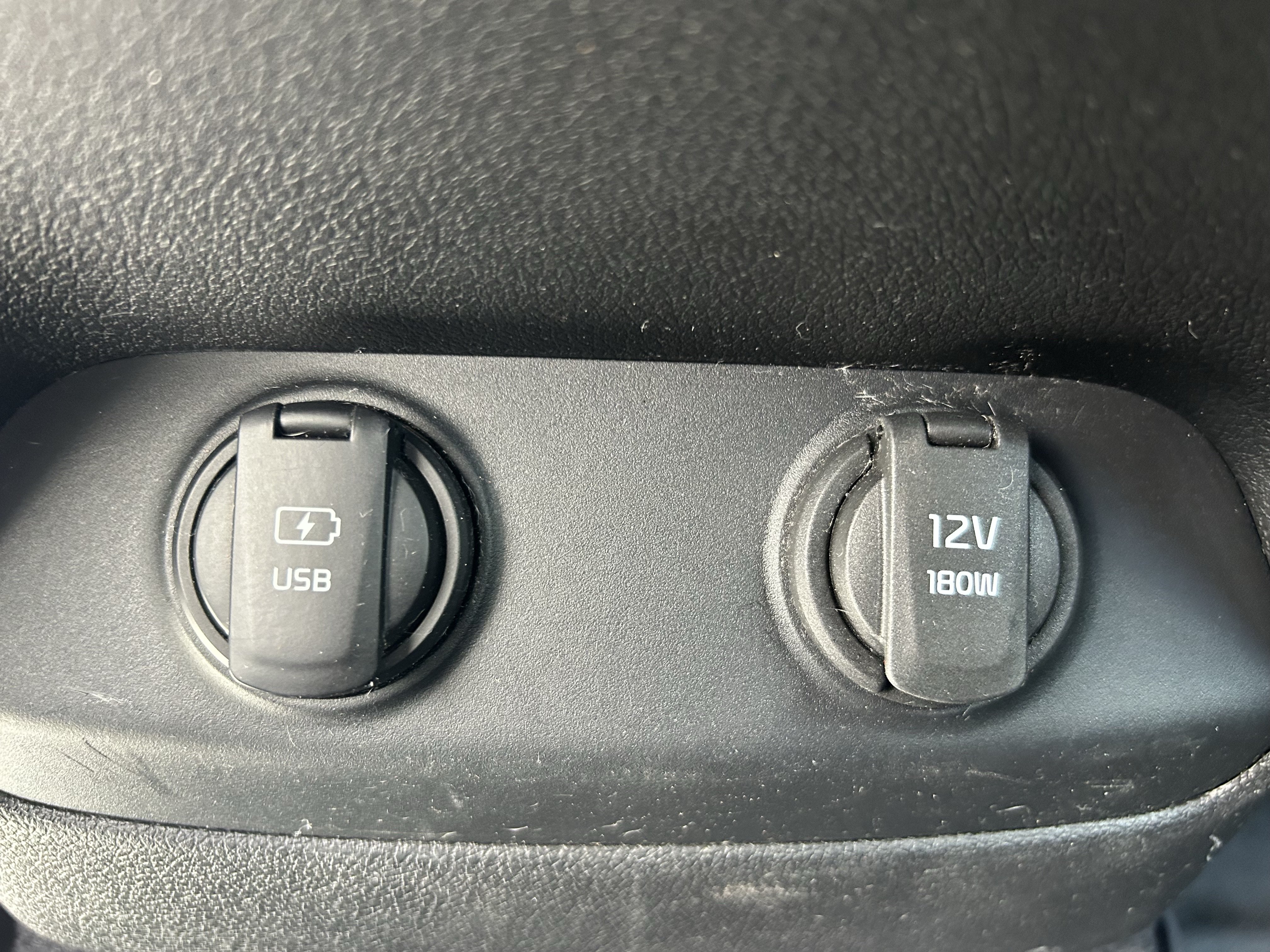 Used 2019 Kia Sorento AWD V6 image 20