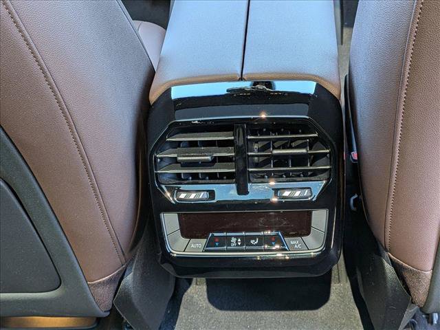 Certified 2024 BMW iX xDrive50 AWD/4WD image 18
