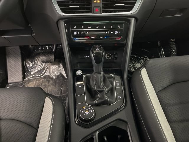 New 2026 Volkswagen Taos SEL AWD/4WD image 22