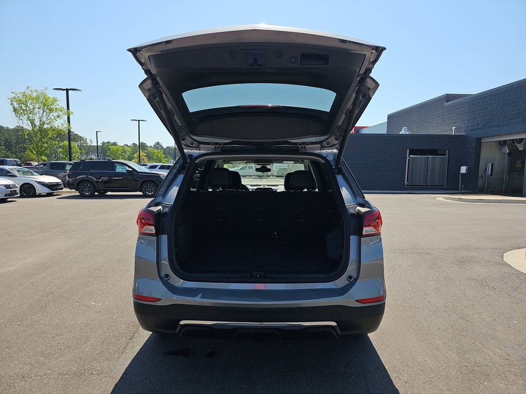 Used 2023 Chevrolet Equinox LT image 16