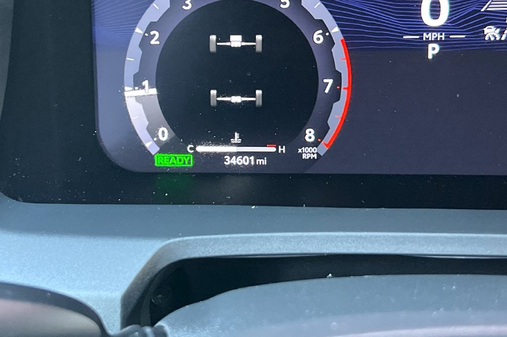 Certified 2025 Toyota Tacoma Limited AWD/4WD image 30