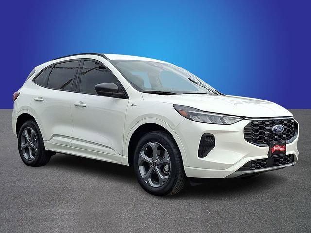 Used 2023 Ford Escape ST-Line w/ Tech Pack #1 image 3