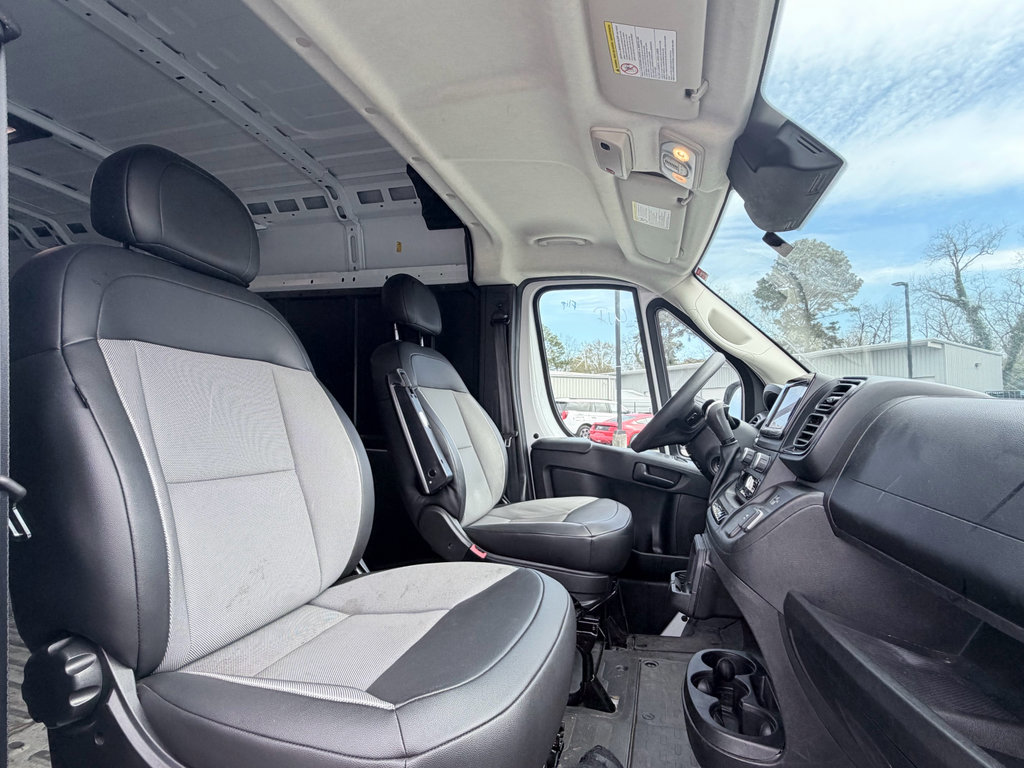 Used 2024 RAM ProMaster 2500 w/ Convenience Group FWD image 21