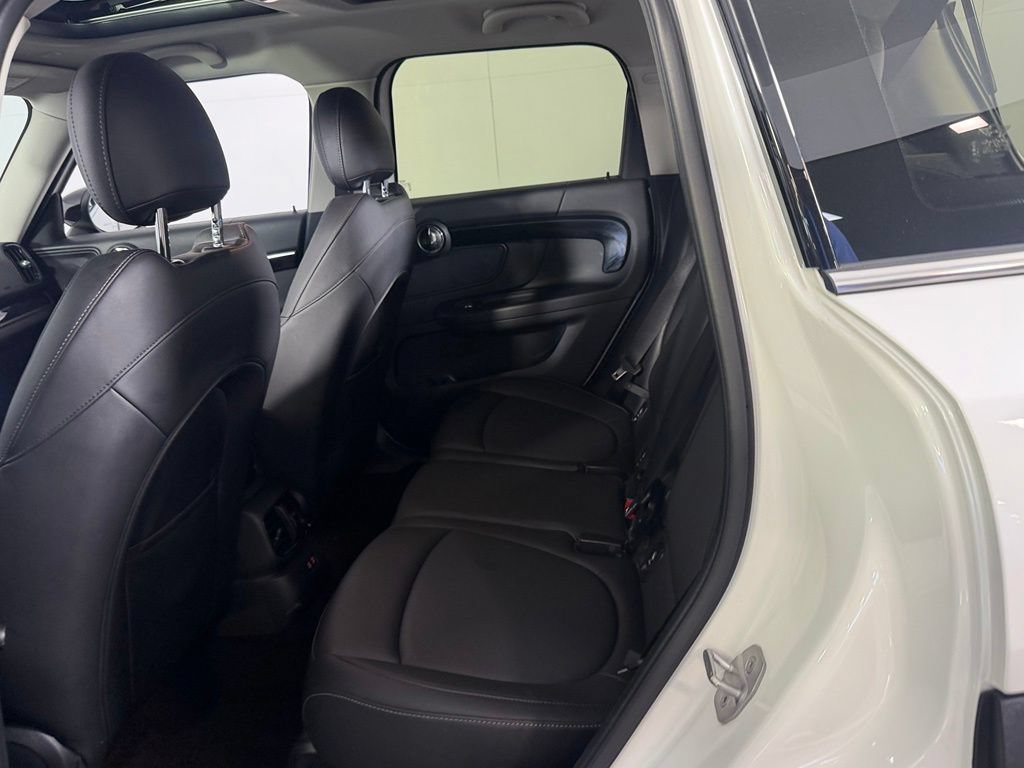Used 2024 MINI Cooper Countryman S w/ Premium Package FWD image 25