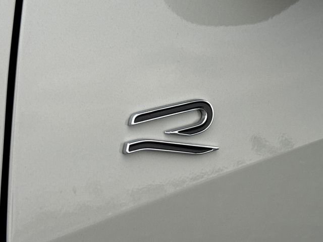 New 2026 Volkswagen Tiguan SE R-Line image 9