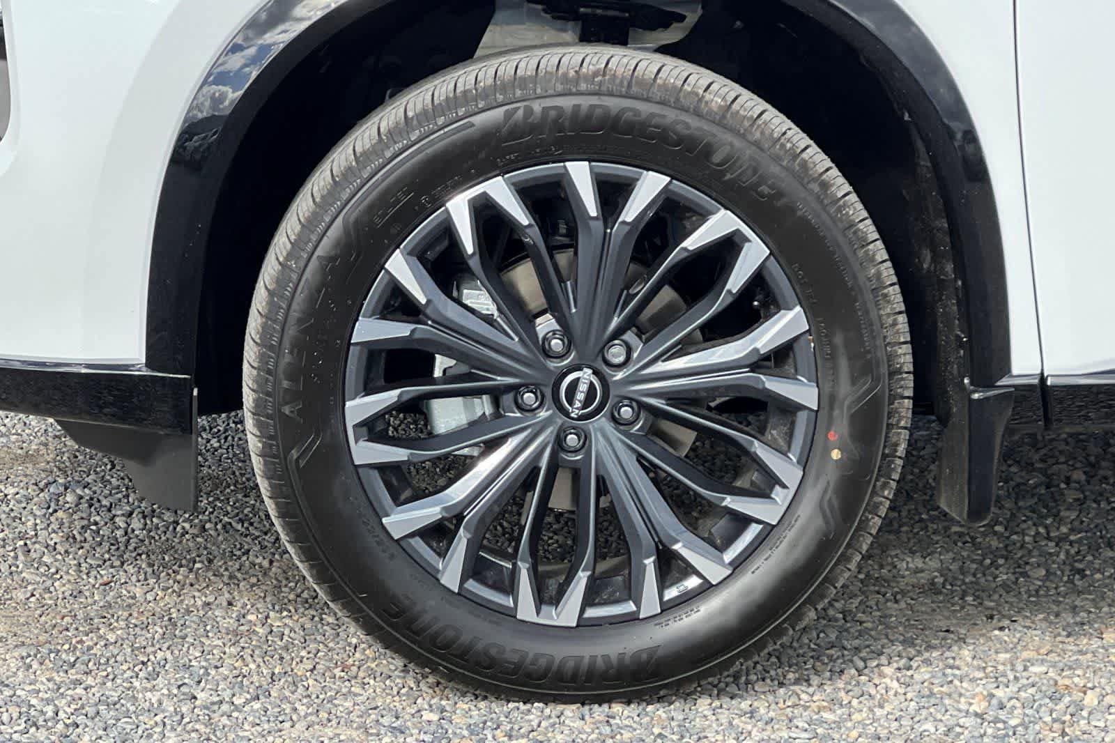 New 2026 Nissan Rogue Platinum w/ Platinum Premium Package AWD/4WD image 33