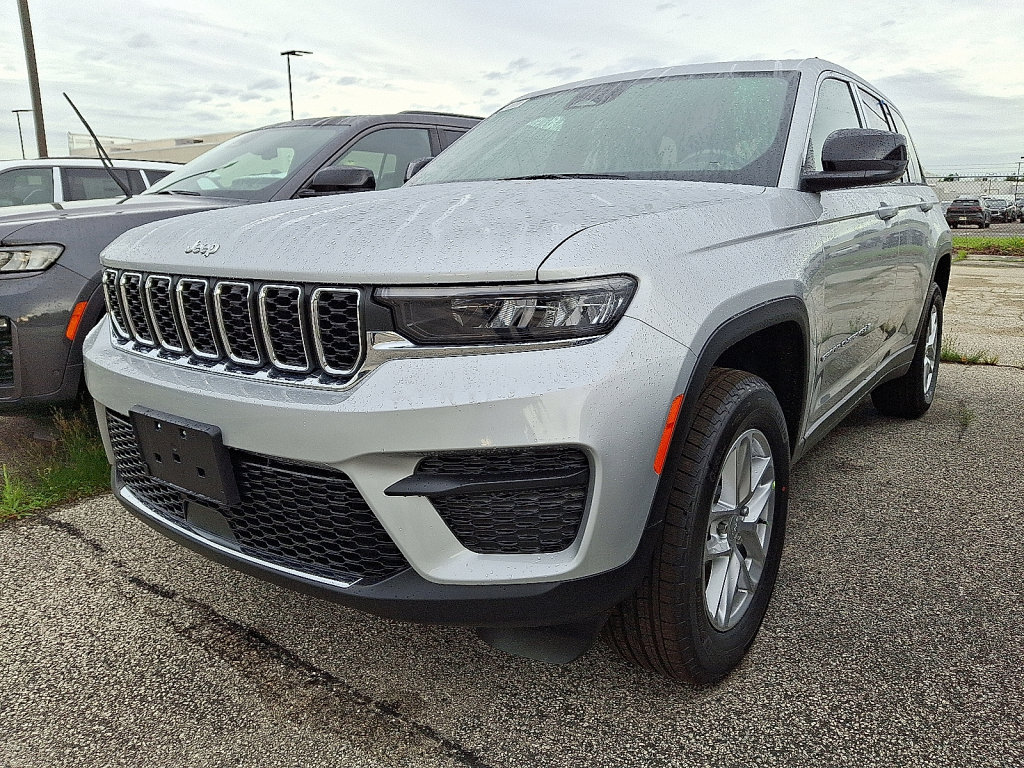 New 2026 Jeep Grand Cherokee Laredo X