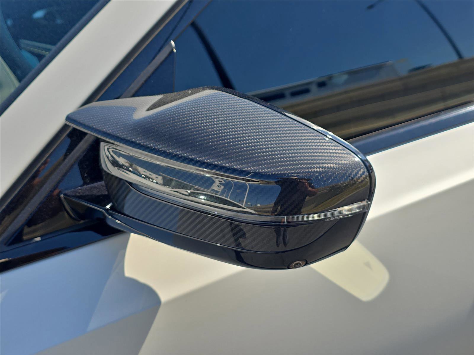 Used 2023 BMW M3 Competition w/ M Carbon Exterior Package image 10