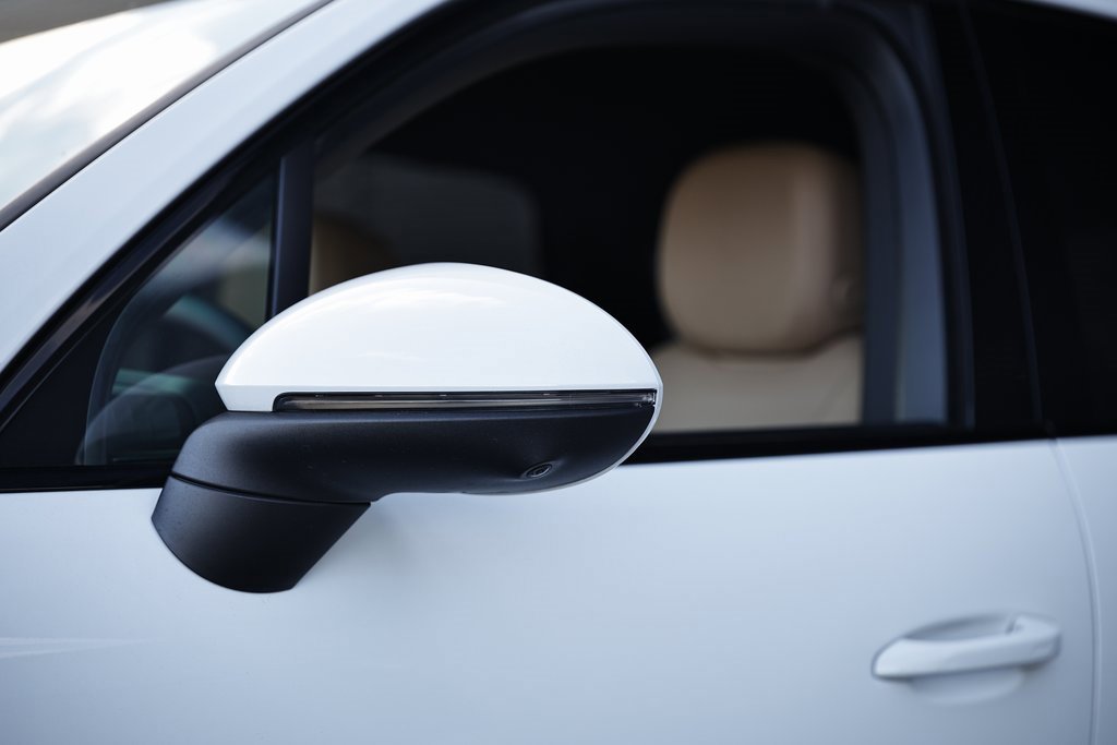 Certified 2025 Porsche Cayenne w/ Premium Package Plus image 12