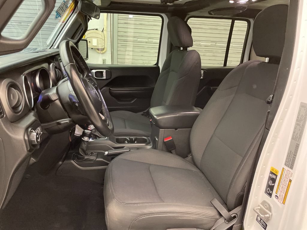 Certified 2021 Jeep Gladiator Sport AWD/4WD image 19