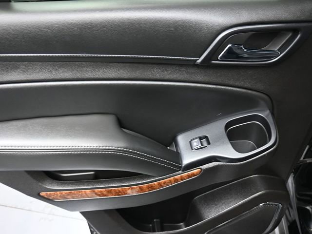 Used 2016 Chevrolet Tahoe LTZ image 19