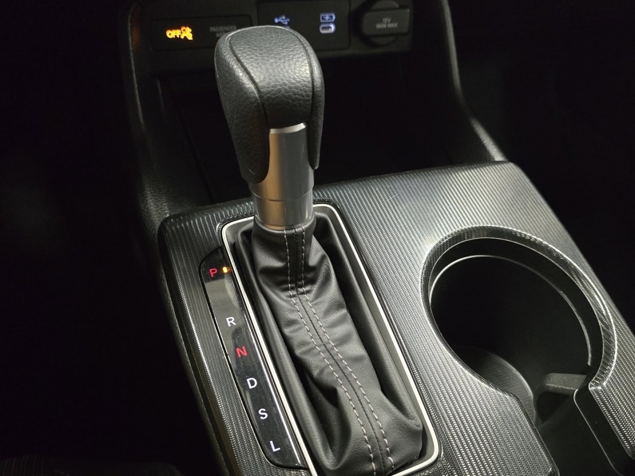 Used 2025 Honda Civic LX image 25