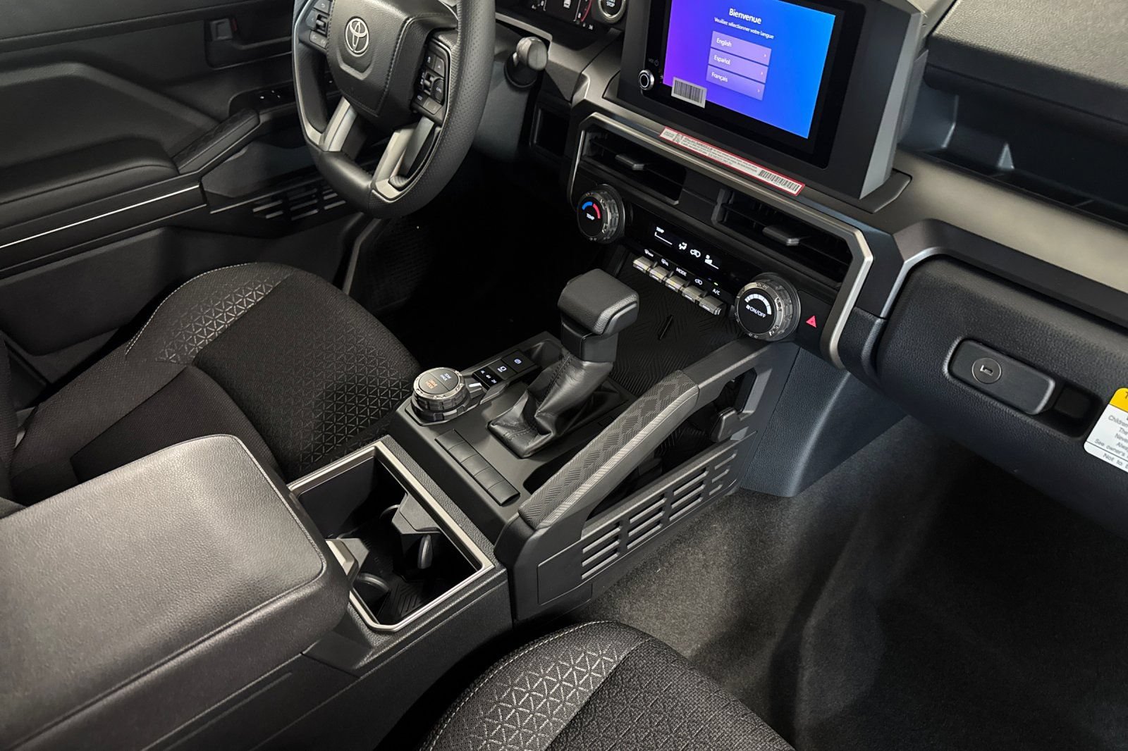 New 2026 Toyota 4Runner SR5 AWD/4WD image 18