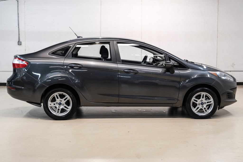 Used 2019 Ford Fiesta SE FWD image 7