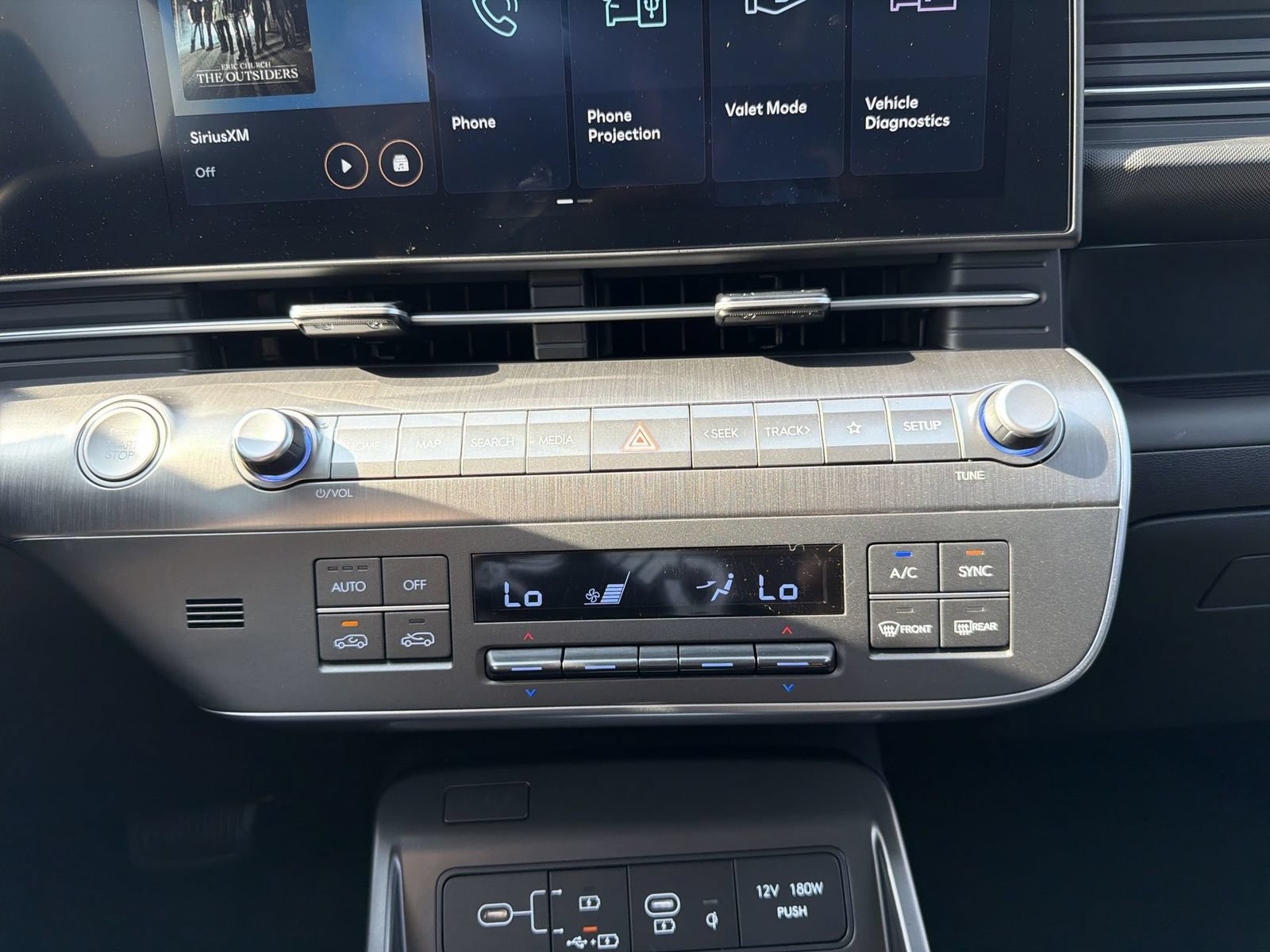 New 2027 Hyundai Kona Limited AWD/4WD image 19