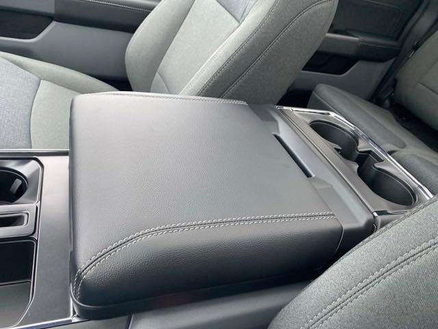 New 2024 Ford F150 XLT w/ Equipment Group 303A High image 31