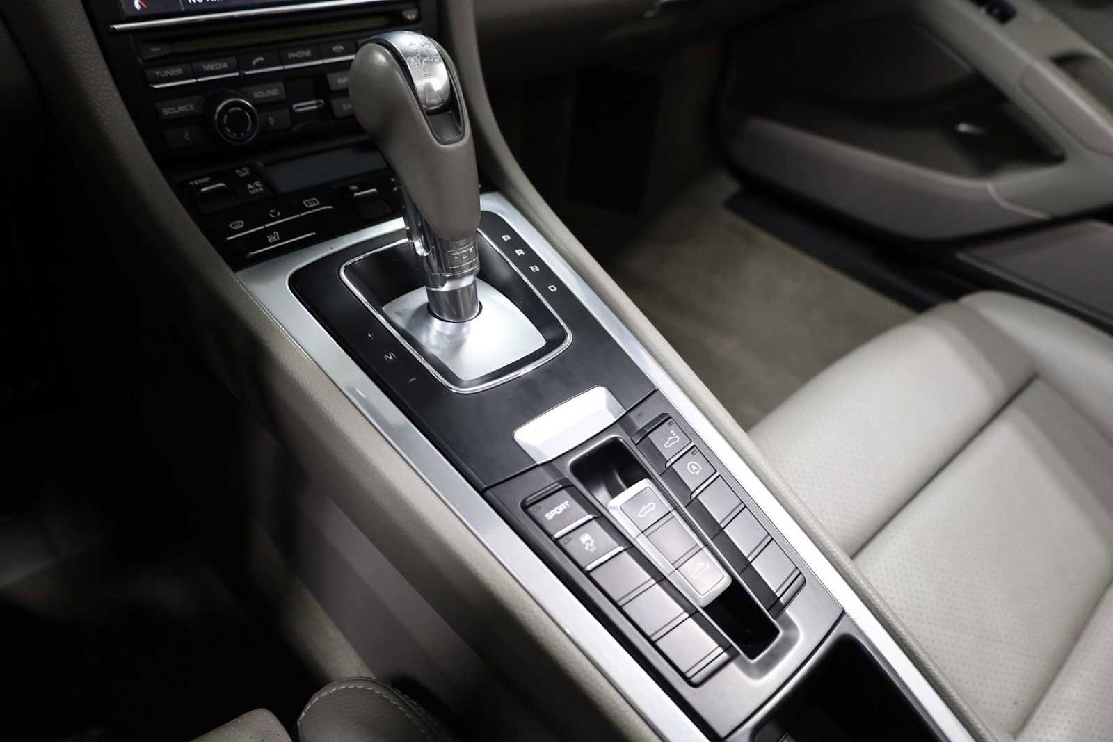 Used 2013 Porsche Boxster S image 26