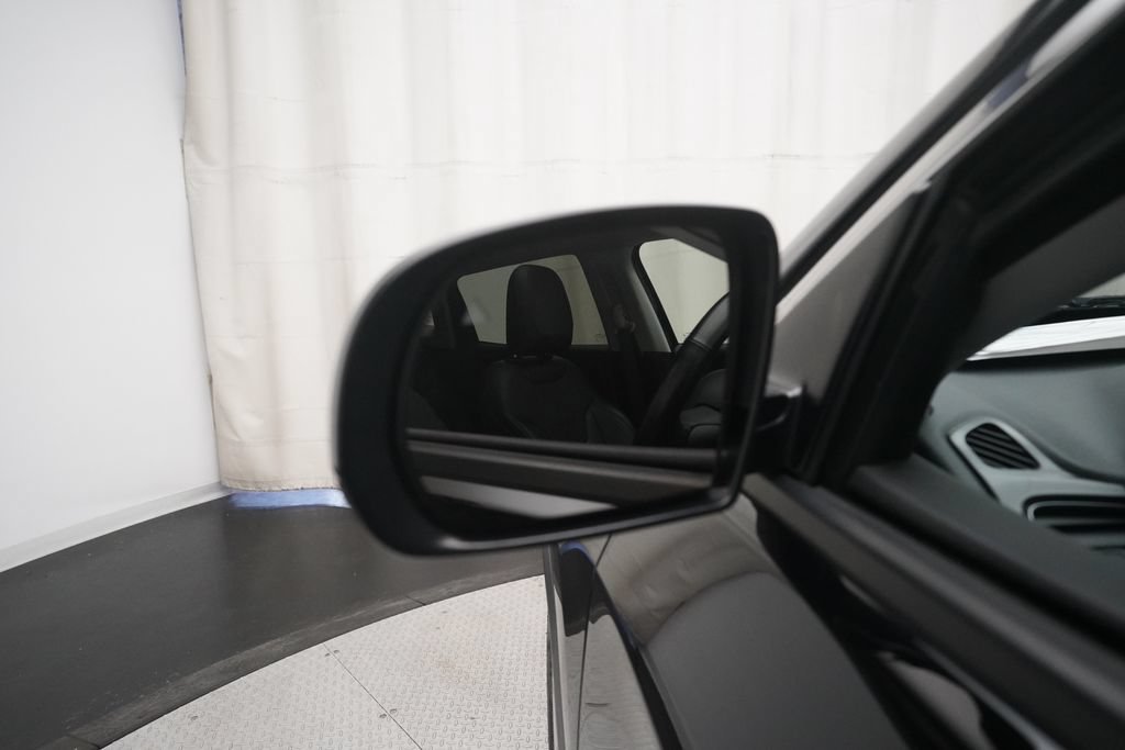 Used 2021 Jeep Compass Limited w/ Sun and Sound Group AWD/4WD image 24