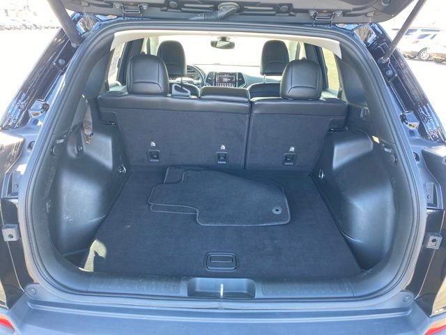 Used 2019 Jeep Cherokee Limited image 20