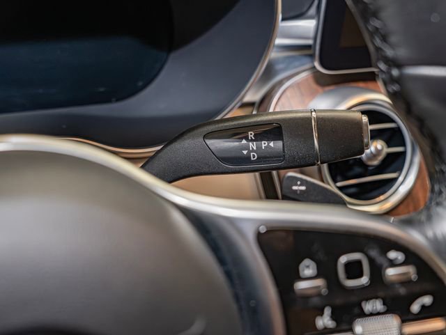 Certified 2022 Mercedes-Benz GLC 300 4MATIC image 17