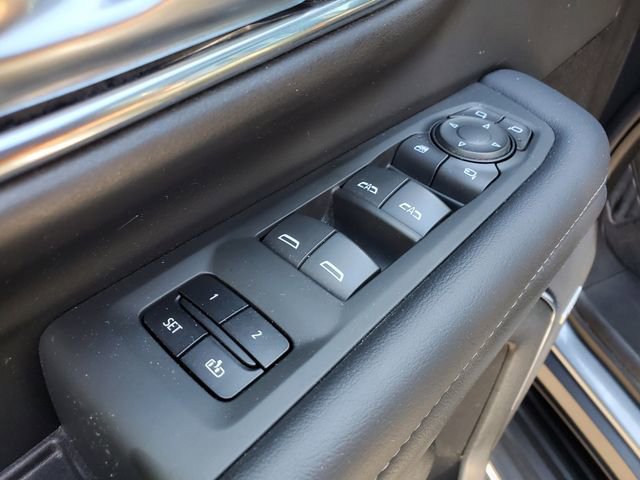 Used 2022 Chevrolet Tahoe LT w/ Luxury Package AWD/4WD image 21