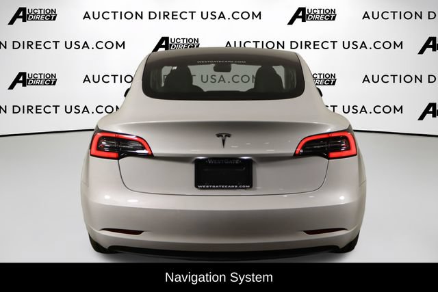 Used 2023 Tesla Model 3 Standard Range RWD image 3